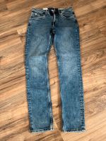 Jeanshose edc Esprit W29 L32 NEU Niedersachsen - Jembke Vorschau