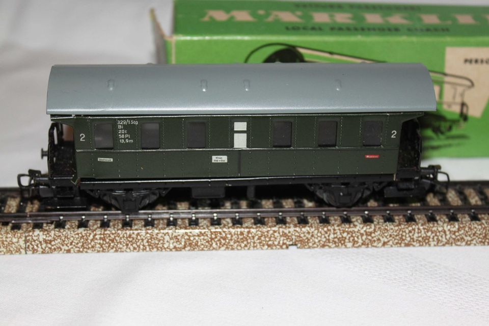 Märklin H0 4002 329/1 Personenwagen Donnerbüchse grün DB mit OVP in Hamburg