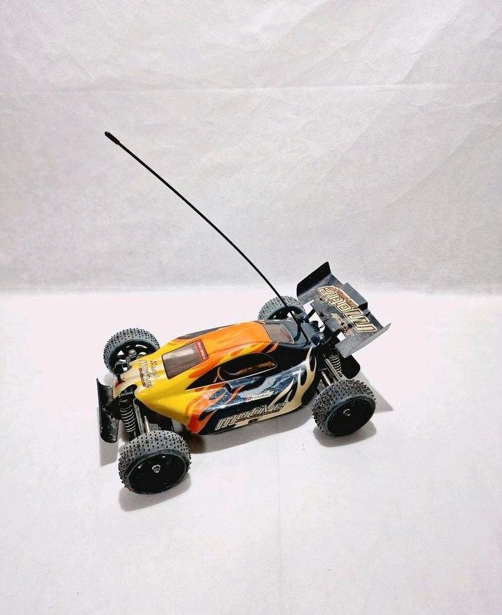 1/10 RC Buggy 4X4 Rarität 3S - 70km in Hamm