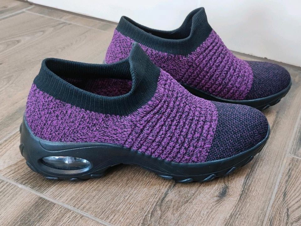 Damenschuhe Größe 40 / Sport- Freizeitschuh in Hirzenhain