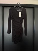 Zara drapiertes minikleid in schwarz mit langen ärmeln S Niedersachsen - Oyten Vorschau