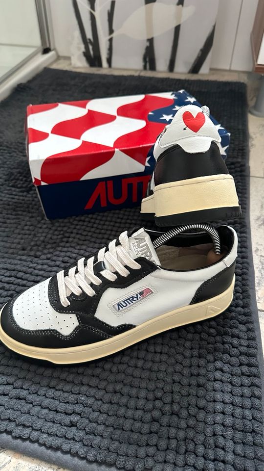 Autry Medalist x Anita Hass Damen Sneaker Gr. 38 bicolor in Mülheim (Ruhr)