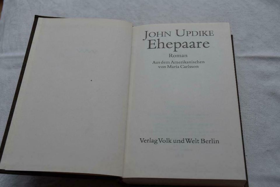 John Updike; Ehepaare in Brandis