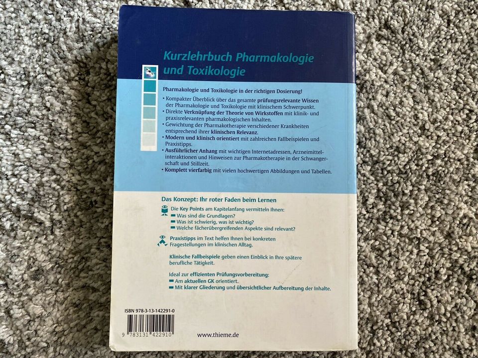 Kurzlehrbuch Pharmakologie und Toxikologie Thieme in München