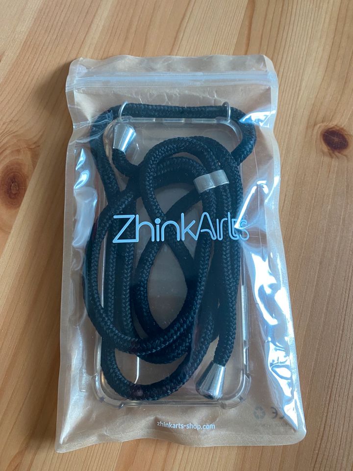 ZhinkArts Handykette schwarz silber für iPhone X/XS in Bexbach