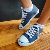 Levi´s Stan Buck Lady Sneaker Gr. 40 Blau Schleswig-Holstein - Glinde Vorschau