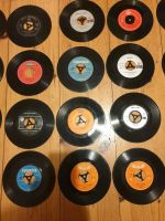 33 Vinyl Schallplatten Singles 45 U/m Vintage aus den 1960ern Berlin - Schöneberg Vorschau