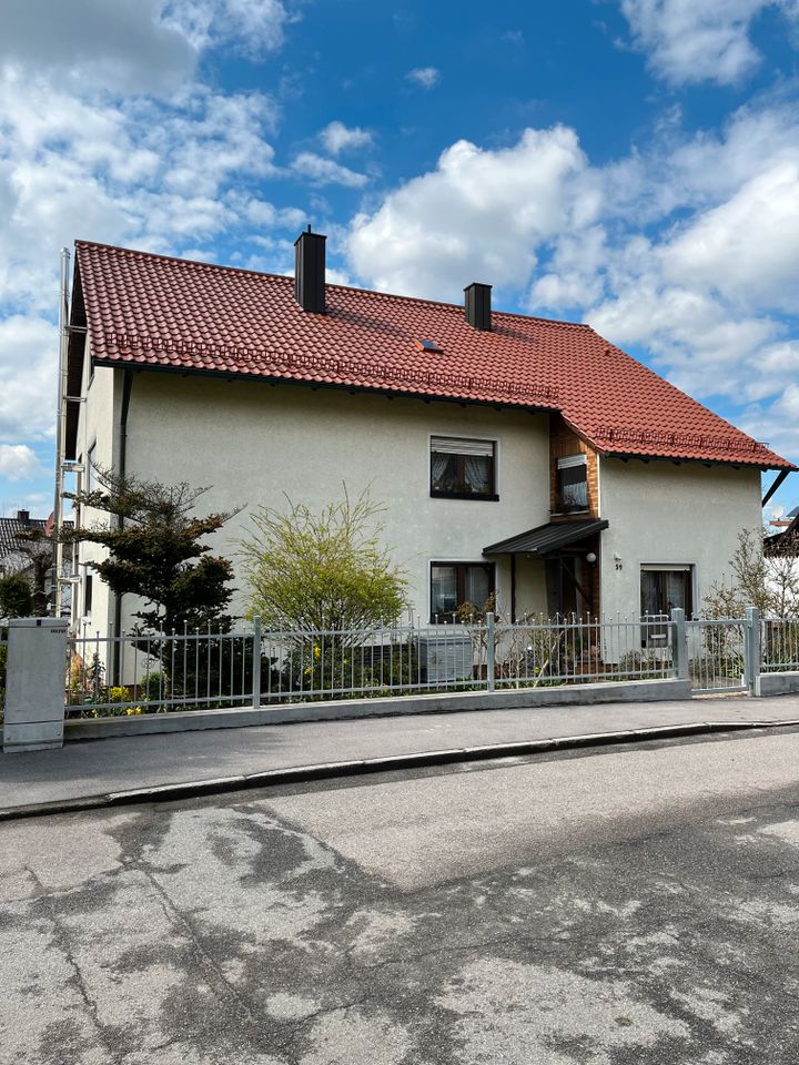 Zweifamilienhaus in toller Lage! in Maxhütte-Haidhof