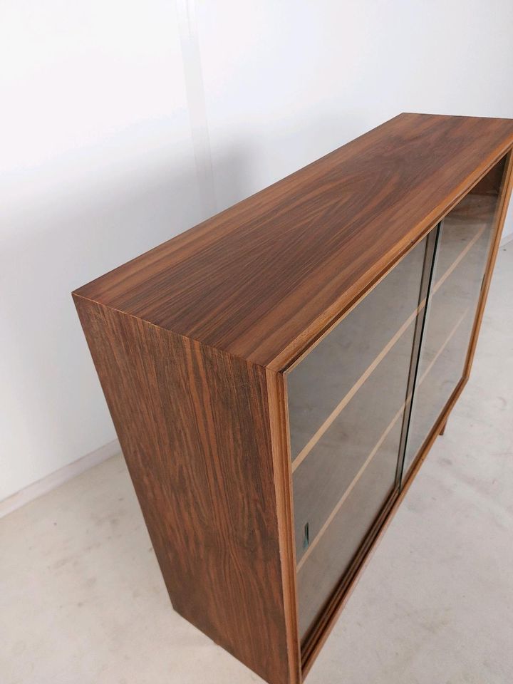 Vitrine,  Kommode, Sideboard,  vintage,  retro, 50er, 60er in Regensburg