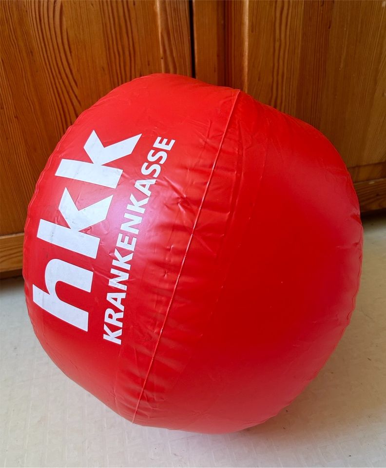 Wasserball von hkk, 40cm, rot, Sammler in Bremen