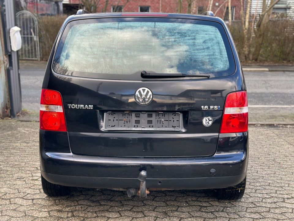 Volkswagen Touran Basis*3.HAND*8-Fachbereift*TÜV in Wuppertal