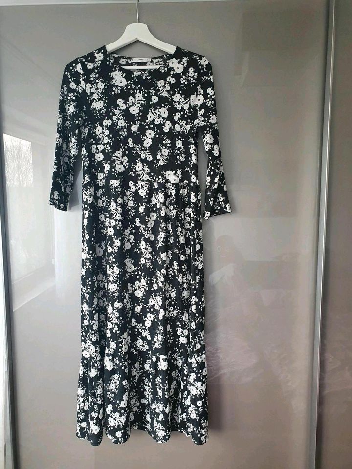 W. Neu - Mango Midi-Kleid Kleid Blumen-Muster Print geblümt,Gr. S in Mülheim (Ruhr)