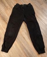 Cargohose Bershka schwarz Gr. 32 Brandenburg - Guben Vorschau