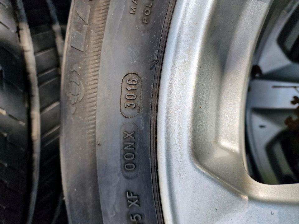 Michelin Reifen mit Alufelgen von Ford Edge 235 60 R 18 in München