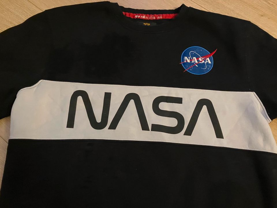 Alpha Industries NASA Pulli in Brühl