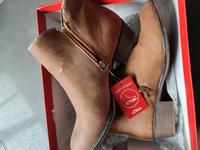 Stiefel für Damen " Neu" Duisburg - Walsum Vorschau