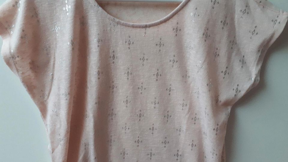 Rosebeige Silbernes T-shirt Gr. 36 / S in Lindau