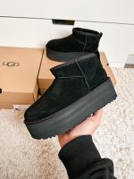 UGG Classic Ultra Mini Platform Boots Black Größe 39, 40 Köln - Niehl Vorschau