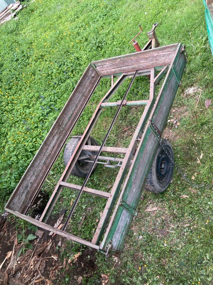 Landwirtschaftlicher kleiner Anhänger in Freiburg im Breisgau