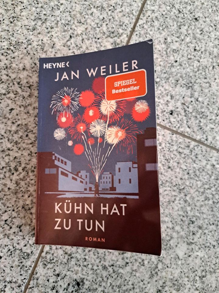 Buch  Kühn hat zu tun  Jan Weiler in Jüchen