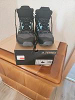 Adidas Terrex Swift R3 MID GTX W, 6,5, Wanderschuhe Sachsen-Anhalt - Muldestausee Vorschau