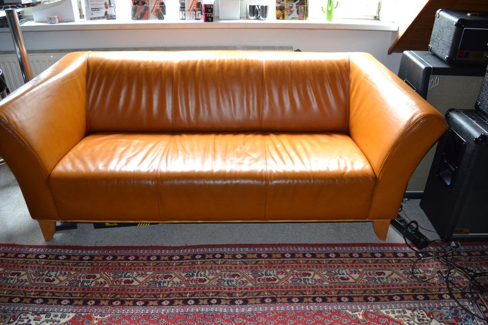 IKEA BYA 3er Ledersofa/Vollleder-Designklassiker- Neupreis 1199.- in Bremen