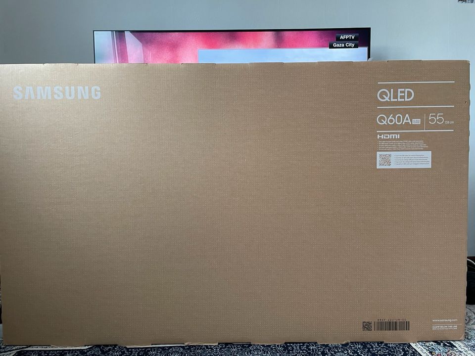 Samsung QLED 55 zoll, Germany Model 2022, Smart TV in Bad Honnef