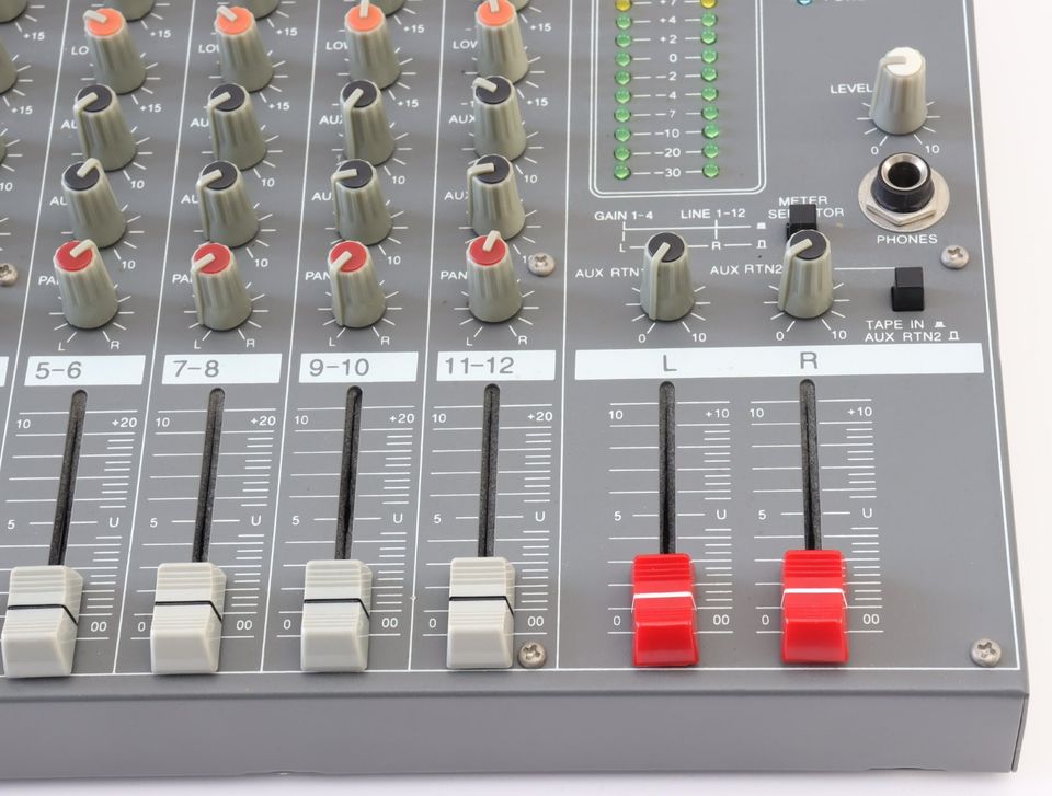 Phonic MM122 - 12 Kanal Mixer + 1 Jahr Gewährleistung in Möhnesee