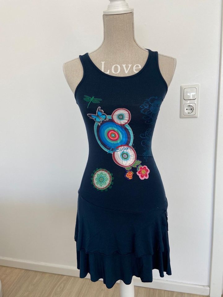 Desigual Kleid blau Gr. 11/12 Jahre in Lübeck