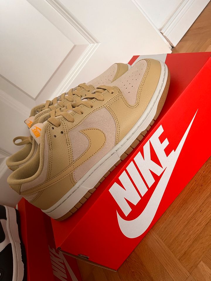 Nike Dunk Low/High in Hilden