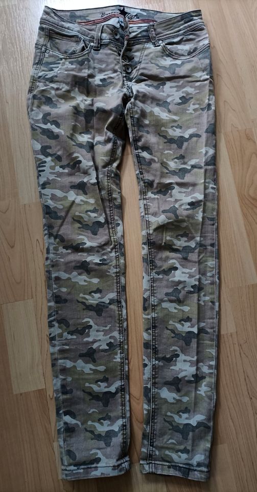 Buenavista Camouflage Hose in Hamburg