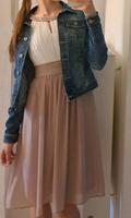 Festliches Kleid + Jeansjacke Sachsen - Königsbrück Vorschau