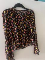 Chice Zara Trafaluc Bluse Blumen niedlich Nordrhein-Westfalen - Rahden Vorschau