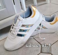 adidas Schuhe 42.5, Sneaker,Sportschuh, Turnschuh, Sommer Niedersachsen - Emden Vorschau