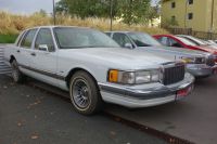 Lincoln Town Car Guter Zustand Tüv H-Zul. Neu Bayern - Hof (Saale) Vorschau