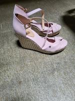 Tommy Hilfiger Keilabsatz Sandalen 40 schwarz + rosa Bayern - Bamberg Vorschau