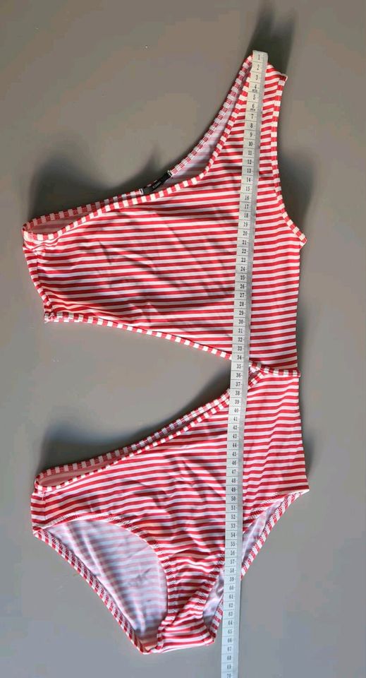 Badeanzug   -Tankini -Einteiler -von TEZENIS  -Gr. M  -Top Zust in Neubiberg