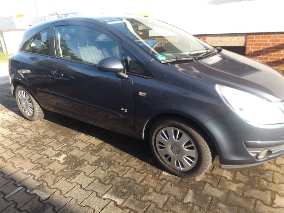 Opel Corsa D Edition 1. Hand in Menden