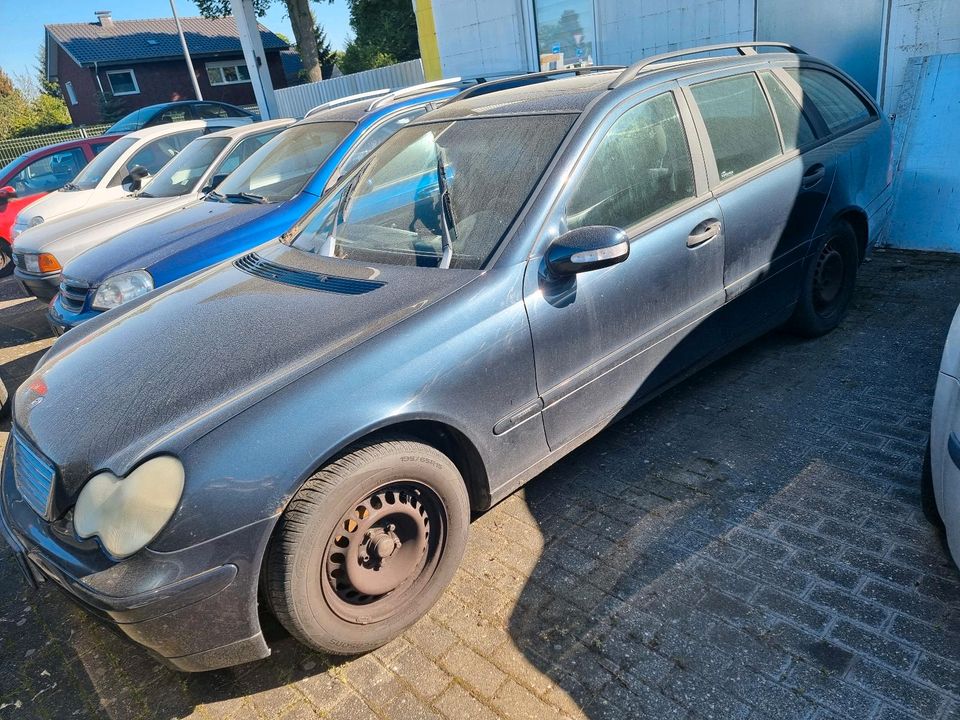 Mercedes c180 1,8 Benzin BJ:2003 zylinderkopfdichtung defekt in Hövelhof