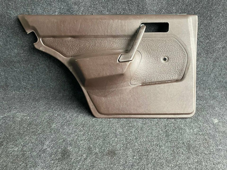 Mercedes Benz 190E W201 Türverkleidung hinten Links Braun MB Tex in Mühlheim am Main