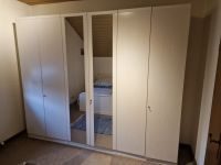 Schlafzimmer weiss Holzstruktur Hessen - Echzell  Vorschau