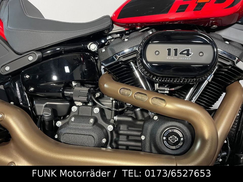 Harley-Davidson FXFBS FAT BOB 114 NEUFZG AKTION ! nur 1x in Notzingen