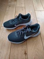 Nike Revolution 6  Sportschuh Größe 41 neu Niedersachsen - Gleichen Vorschau