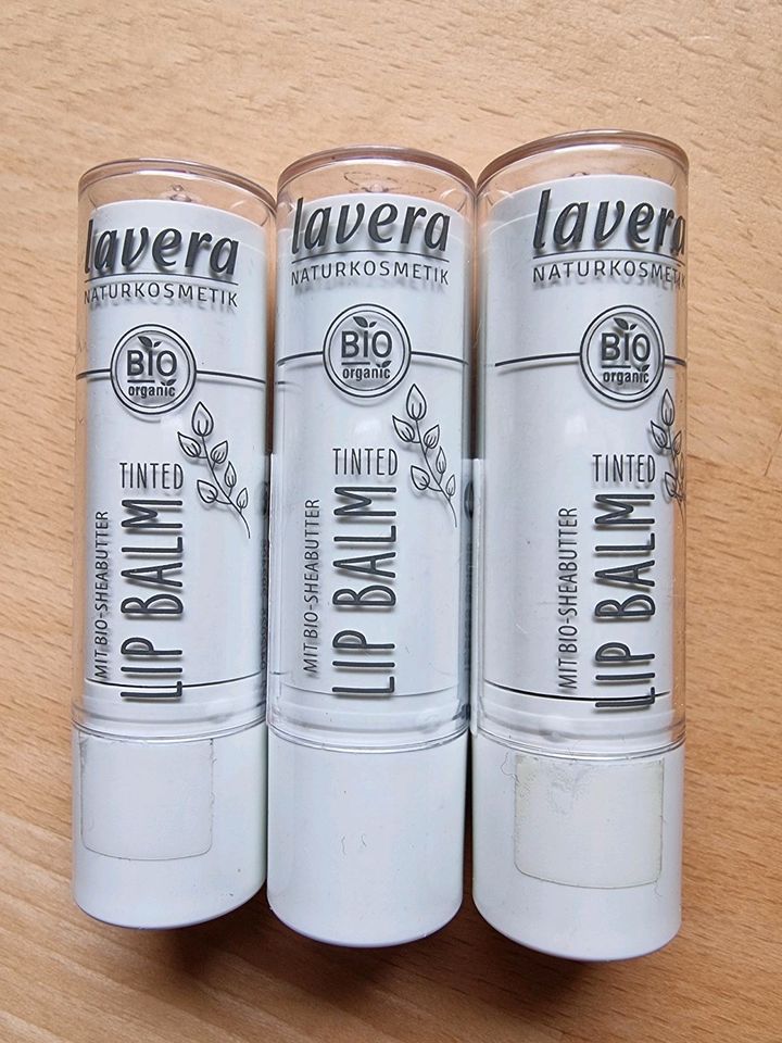 Lavera- Lipbalm- 3 Stück- je 3,50€ in Ansbach