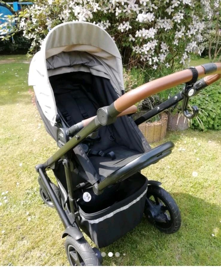 Britax Römer smile III comfort in Ratingen