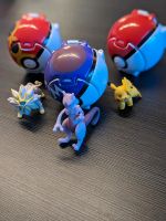 3 Pokemon Figuren +  Pokeball * Neu * Pikachu * Solgaleo * Mewtwo Dresden - Striesen-West Vorschau