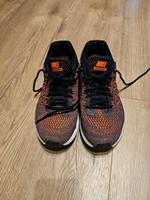 nike Turnschuhe Größe 40 Nordrhein-Westfalen - Kerpen Vorschau