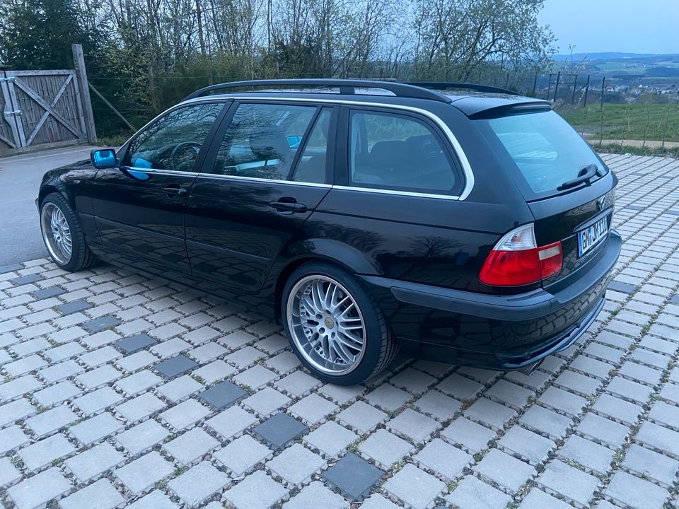 BMW 320i Touring in Attendorn