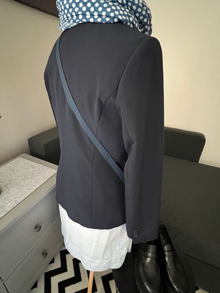 Business Blazer Benetton dunkelblau 38/40 M w. Neu in Solingen