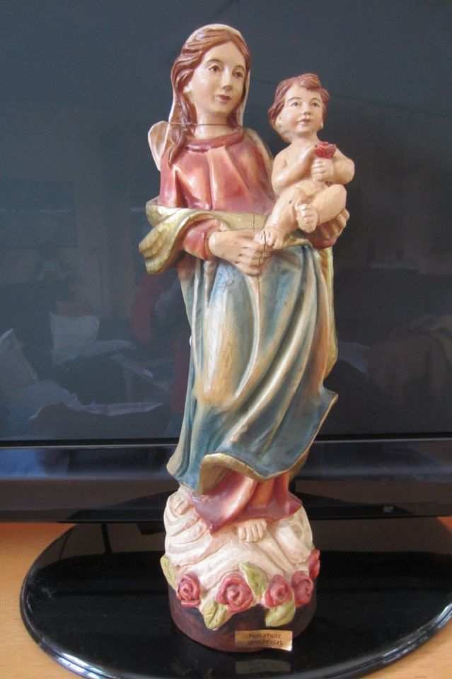 Holzfigur Maria mit Kind Madonna handgeschnitzt in Königswinter